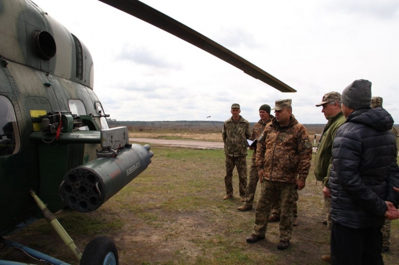 Міноборони модернізує гелікоптери Мі-2 для боротьби з безпілотниками (фото)