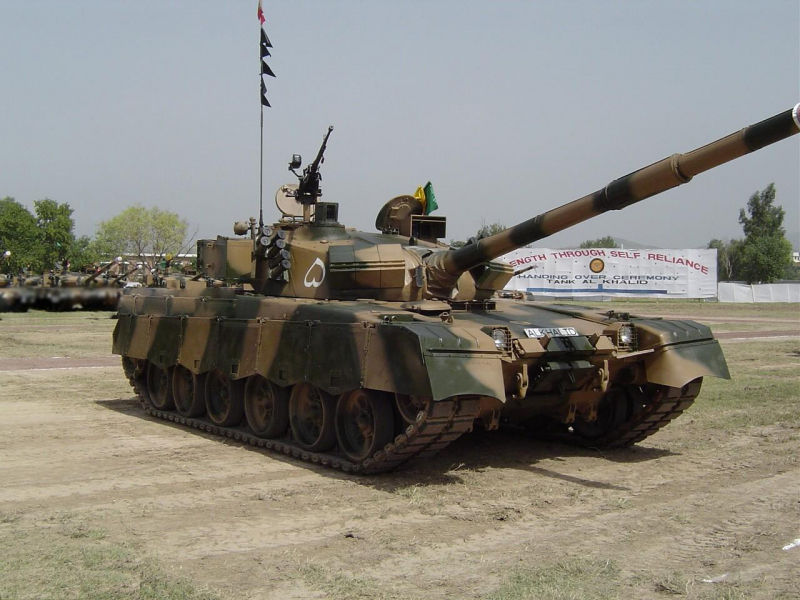Завод імені Малишева розпочав модернізацію танків Т-80УД для Пакистану