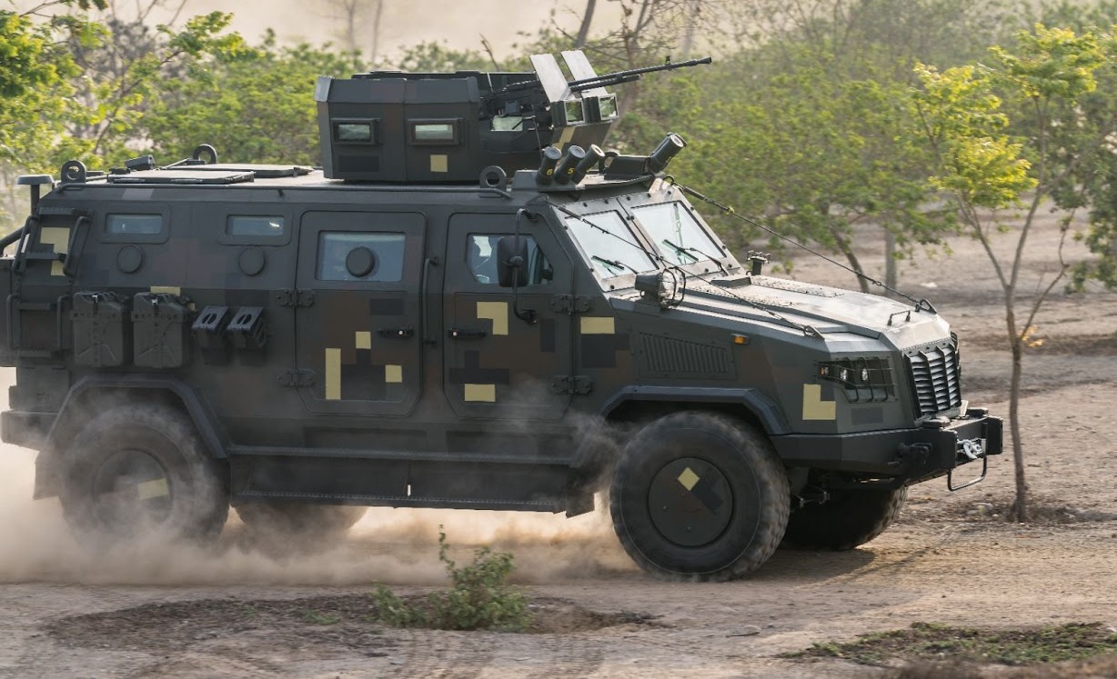 Український бронеавтомобіль “Козак 2М” у Перу. Листопад 2021