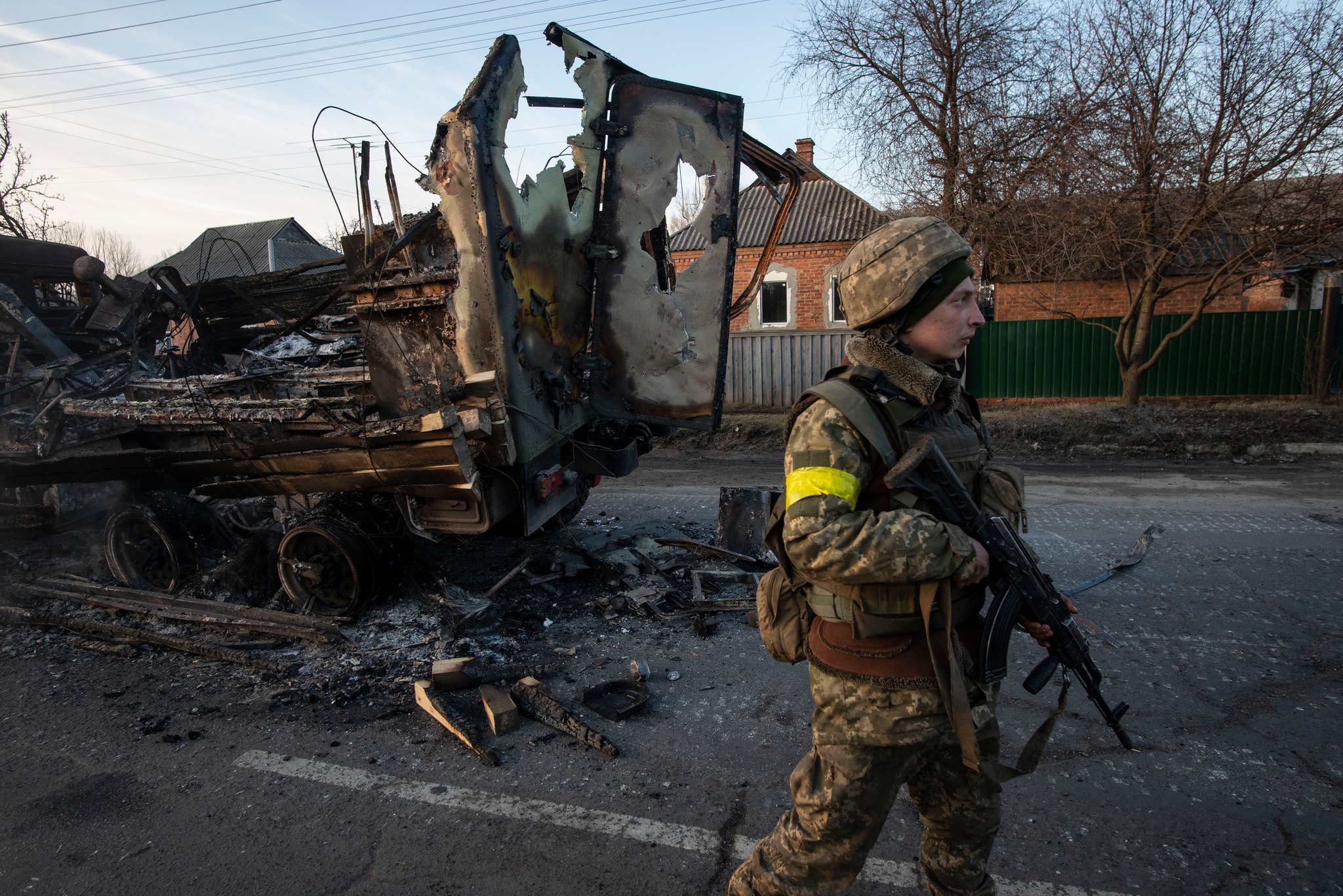 Украина гибнет. ВСУ Украины 2014.
