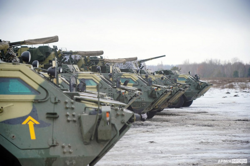 Збройні сили вперше провели навчання з модернізованими танками Т-64БМ2 (відео)