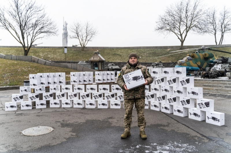 Українські металурги передали на фронт одразу сто розвідувальних дронів