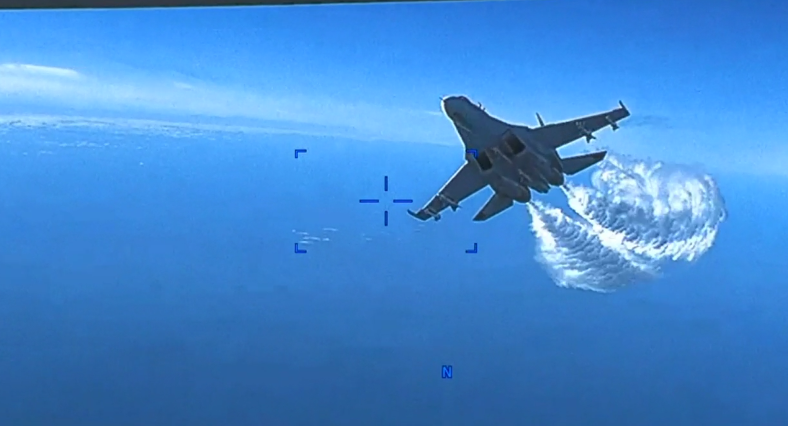 Пентагон опублікував відео, як російський Су-27 таранив БПЛА MQ-9 Reaper