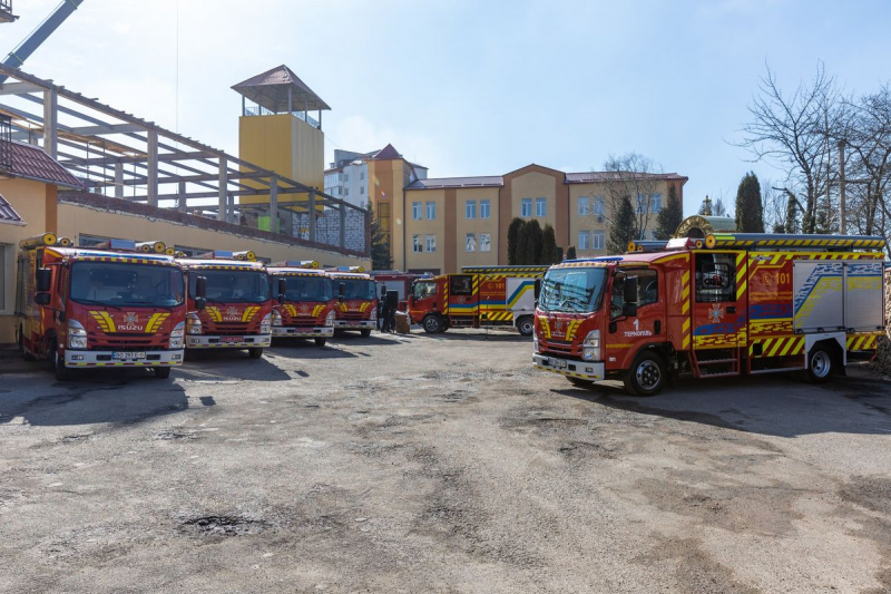 Тернопільщина закупила десять пожежних машин українського виробництва (фото)