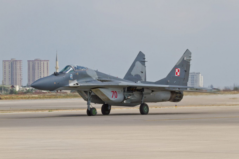Скільки Польща загалом передає МіГ-29, у якій версії й чому все одно без згоди США не обійдеться