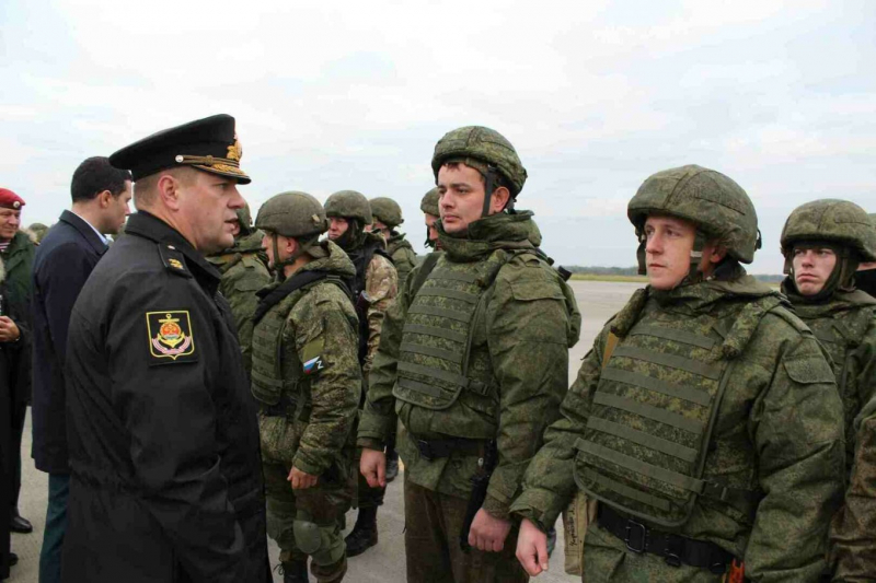 У РФ загрібати до війська будуть за допомогою телефонів: населення будуть обдзвонювати колл-центри