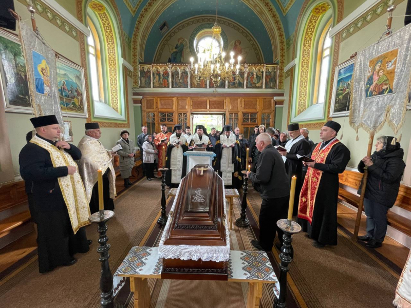 Владики УГКЦ взяли участь у Чині похорону п. Михайлини Продиус