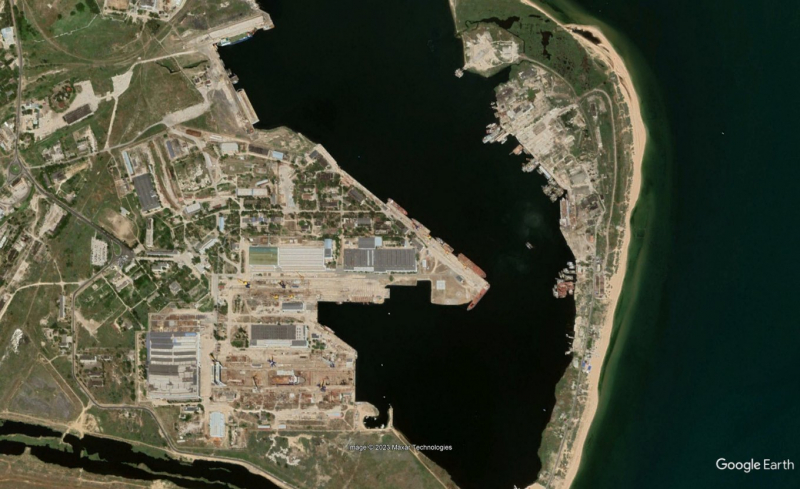 Судобудівний завод "Залив", знімок 2021 року від Maxar