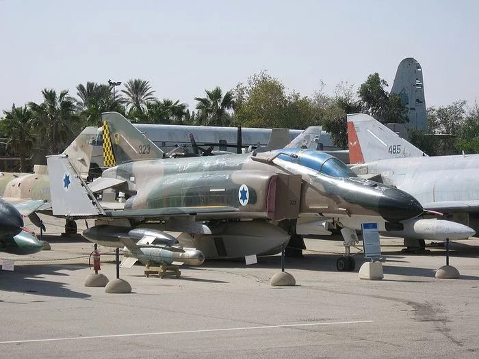 F-4E Phantom II ВВС Ізраїлю в музеї Хацері́м
