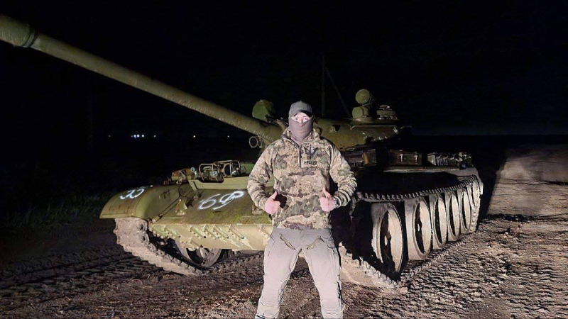 Рашисти почали використовувати "танки-камікадзе": невдала атака Т-54/55, яка говорить про головний недолік