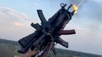 Бійці ЗСУ використовують імпровізований "міні-ган" для стрільби по рашистським БПЛА, липень 2023 року, зображення з відкритих джерел