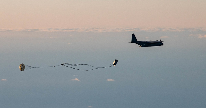 Відстріл крилатих ракет AGM-158 із транспортного літака C-130 під час випробувань за проектом Rapid Dragon, листопад 2022 року, фото з відкритих джерел