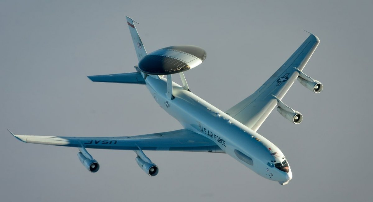 Літак радіолокаційного дозору E-3 Sentry, відоміший під абревіатурою AWACS, фото ілюстративне