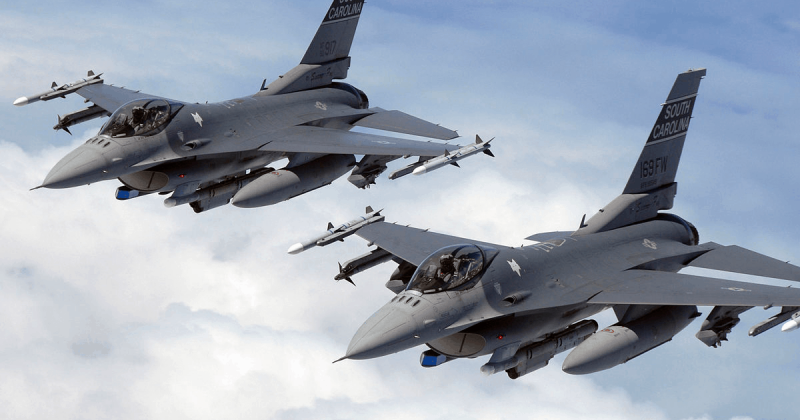 Американські винищувачі F-16