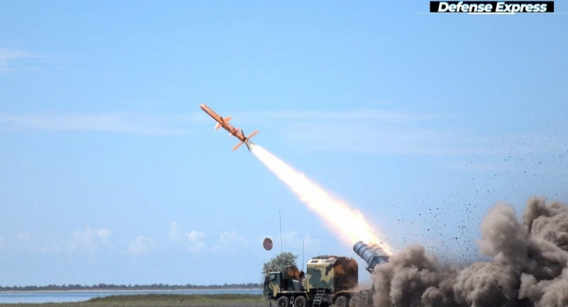 Пуск протикорабельної версії ракет Р-360 "Нептун", фото ілюстративне