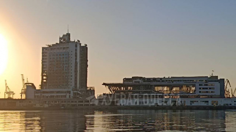 Уражений готельний комплекс у Одесі