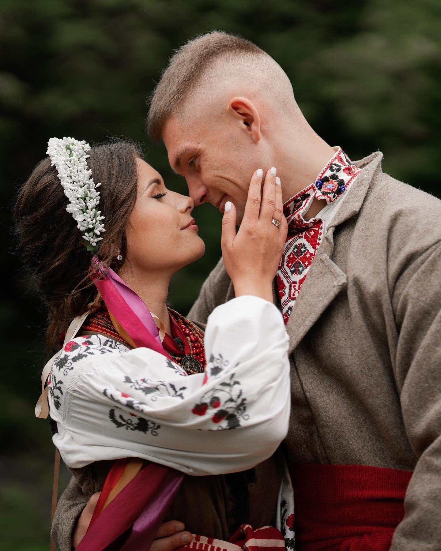 Віталій Дужик одружився зі своєю коханою Євгенією Мазуренко