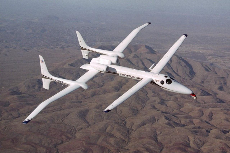 Scaled Composites Model 281 Proteus - висотний далекомагістральний літак з тандемним крилом