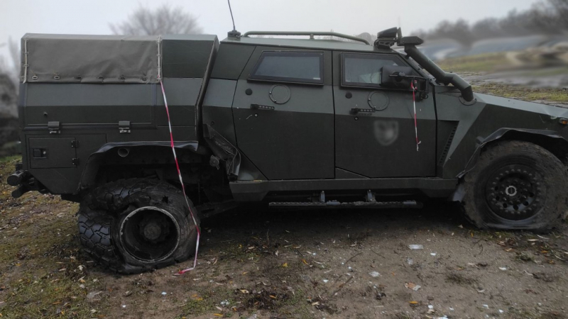 СБА "Новатор" після наїзду на протитанкову міну, фото — "Українська бронетехніка"