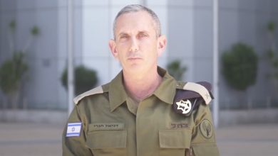 Речник ЦАХАЛу контр-адмірал Даніель Хагарі оголошує, що Ізраїль перебуває у стані війни після смертоносного масового проникнення ХАМАС із Гази, 7 жовтня 2023 р. (Речник ЦАХАЛу)