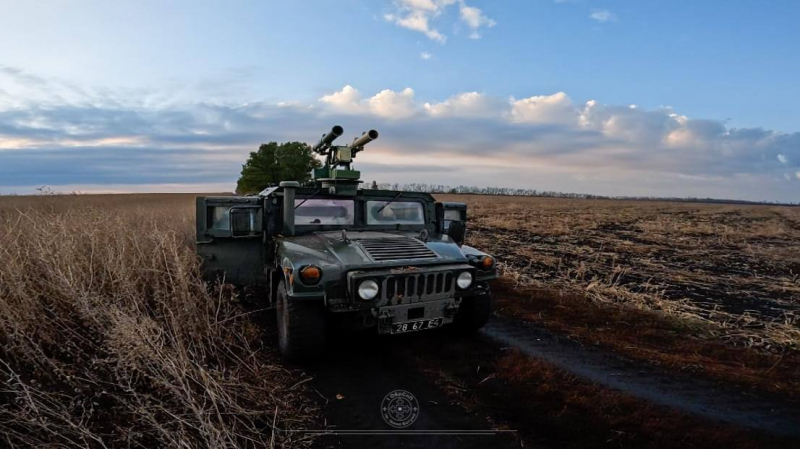 Український ПТРК “Амулет” на шасі HMMWV. Фото: пресслужба 1-ї окремої бригади спеціального призначення ім. Івана Богуна.