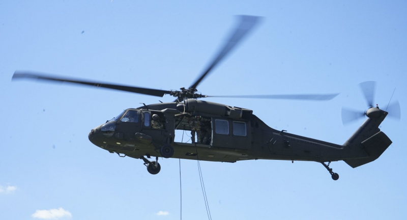Пентагон планує скоротити UH-60 Black Hawk заради конвертопланів від Bell і це важливо для ЗСУ