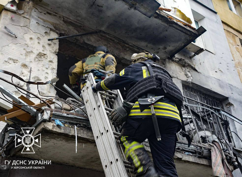  Росіяне вчергове атакували Херсон: наслідки. ФОТО 