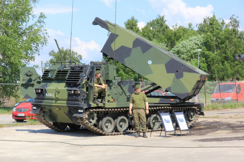 Колишній голландський M270 в строю збройних сил Фінляндії, ілюстративне фото з відкритих джерел