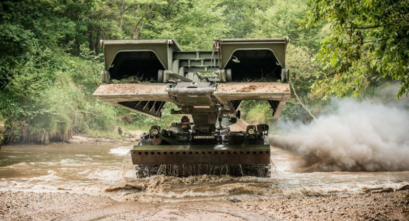 Німецький гусеничний мостоукладальник Biber, фото - Bundeswehr