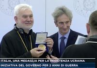 В Італії випустили медаль на підтримку реабілітації постраждалих від війни в Україні дітей