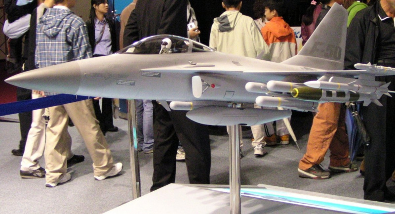 Демонстрація моделі перспективного F-50, фото з відкритих джерел