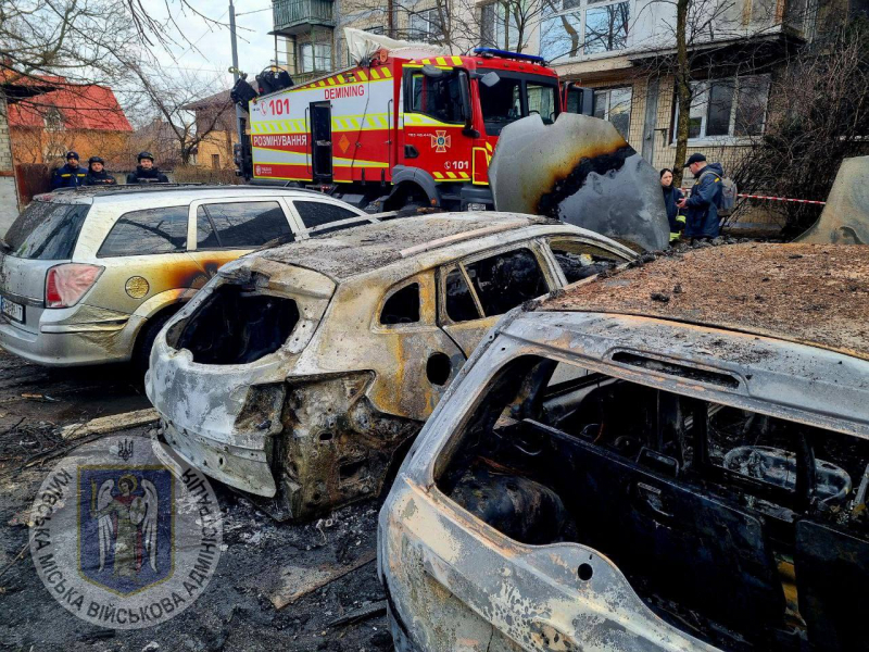  Обстріл Києва 21 березня: ФОТО і ВІДЕО наслідків ракетної атаки 