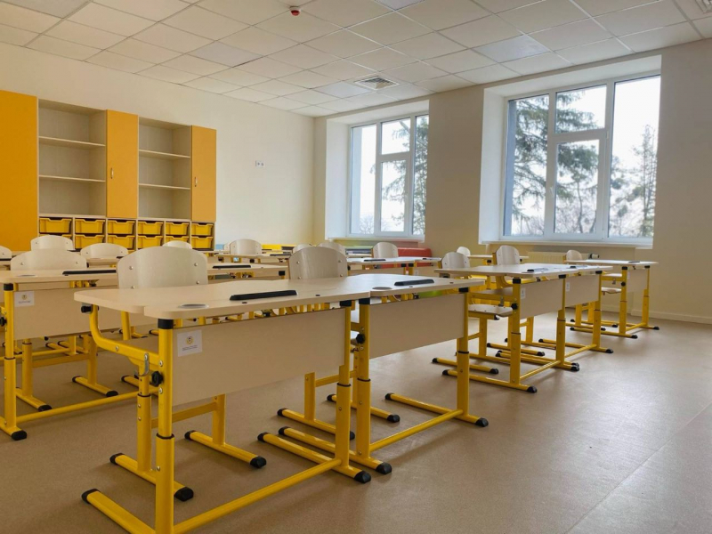 У Бородянці відкрили школу, відновлену за підтримки Литви