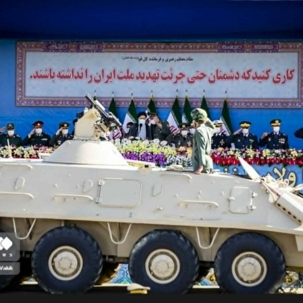 Іран для своїх дивних модернізацій отримав БТР-60ПБ ще від СРСР у 1970-х роках