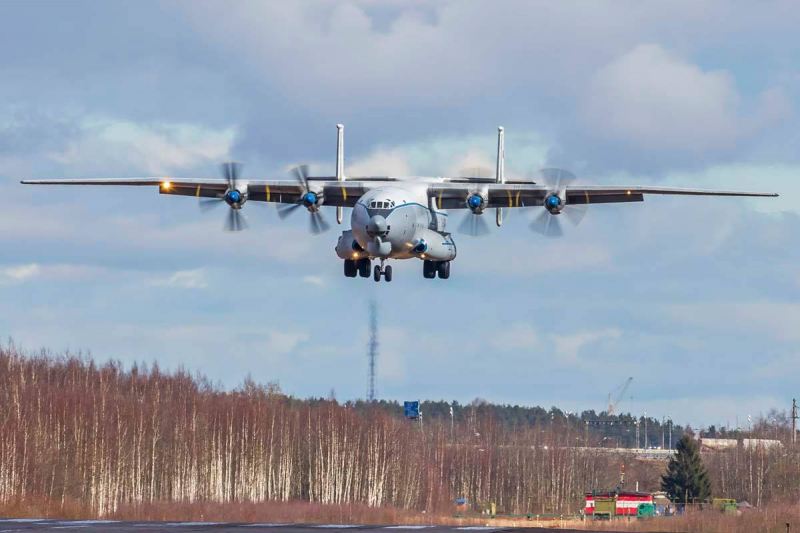 РФ спише останні чотири військово-транспортні Ан-22 "Антей", які доволі рідко літали