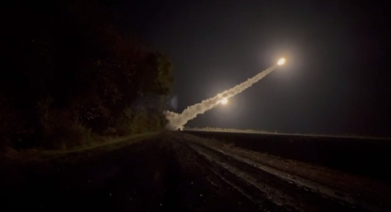 ЗСУ ударом по ЗРК С-300/400 в Криму знищили дійсно важливі цілі (супутникові знімки)