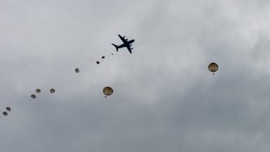 Висадка французьких десантників з A400M під час навчань Orion-2023, лютий 2023 року, фото - Armée de l'Air