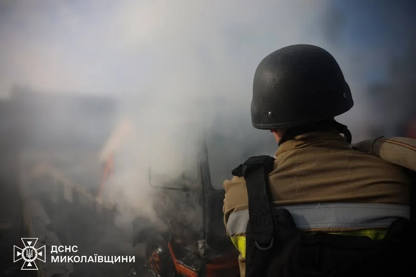 У Миколаєві внаслідок атаки російських БпЛА поранено чоловіка