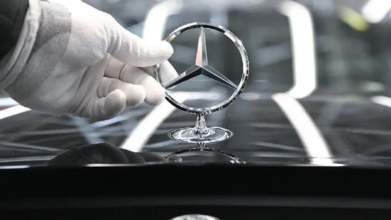 Mercedes можуть обмежити в США через частку китайських акціонерів