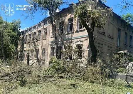 Авіаудар по Слов’янську: поранені п’ятеро цивільних, серед них 9-річна дитина