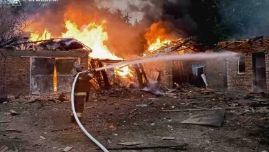 Росіяни знову обстріляли Путивль на Сумщині, рятувальники потрапили під повторний удар