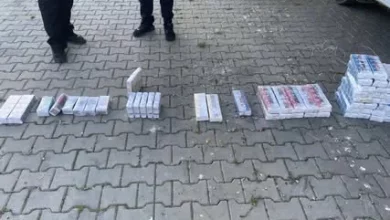 На кордоні з Угорщиною вилучили мікроавтобус і понад тисячу пачок тютюну