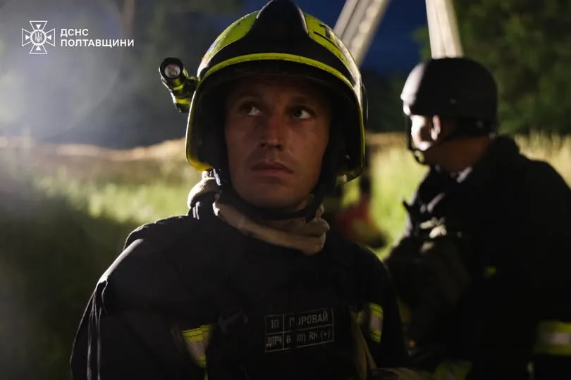 На Полтавщині ліквідували пожежу на промисловому об’єкті після ворожої атаки