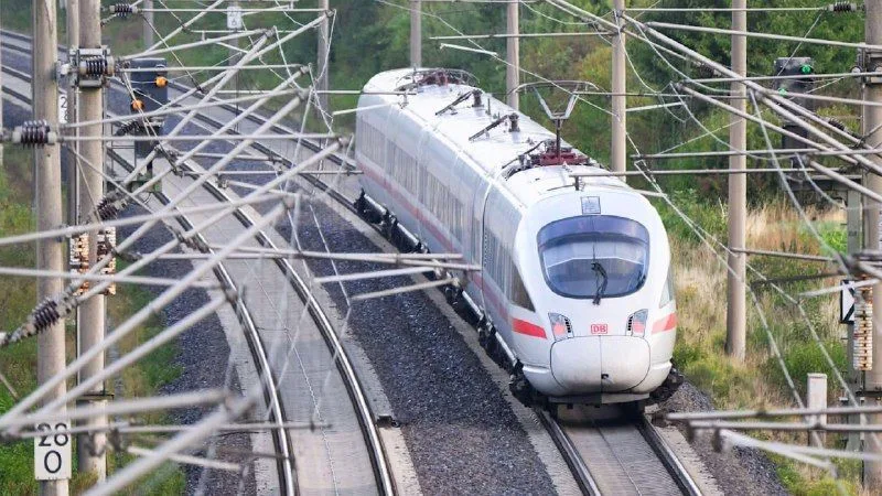 Deutsche Bahn дозволила безкоштовно повертати квитки через спеку в Німеччині