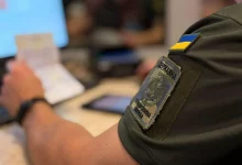 На кордоні з Румунією викрили чоловіка з підробленими документами на дітей