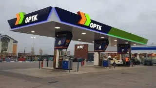 РФ обмежила продаж бензину в Москві та Санкт-Петербурзі