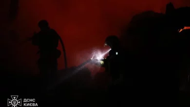 У Києві ліквідували пожежу на складах після російського обстрілу