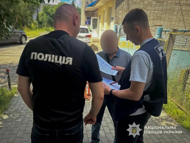 На Сумщині посадовцю Охтирської міськради повідомили про підозру через збитки понад 2,4 млн грн