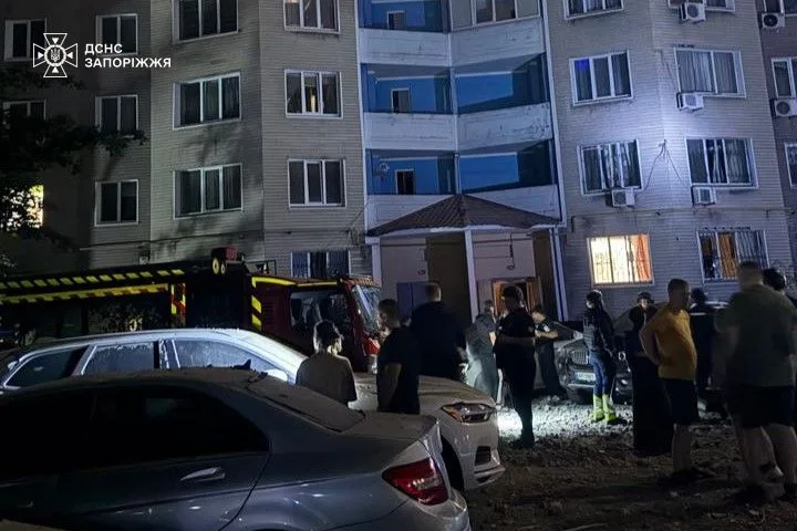 Нічні авіаудари РФ по Запоріжжю: поранені 9 людей, серед них двоє дітей