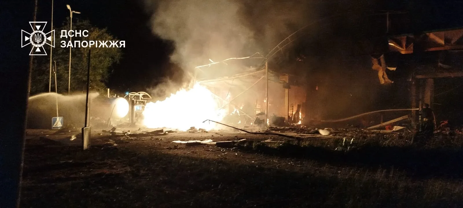 У Запоріжжі російський БпЛА вдарив по АЗС, пожежу ліквідовано